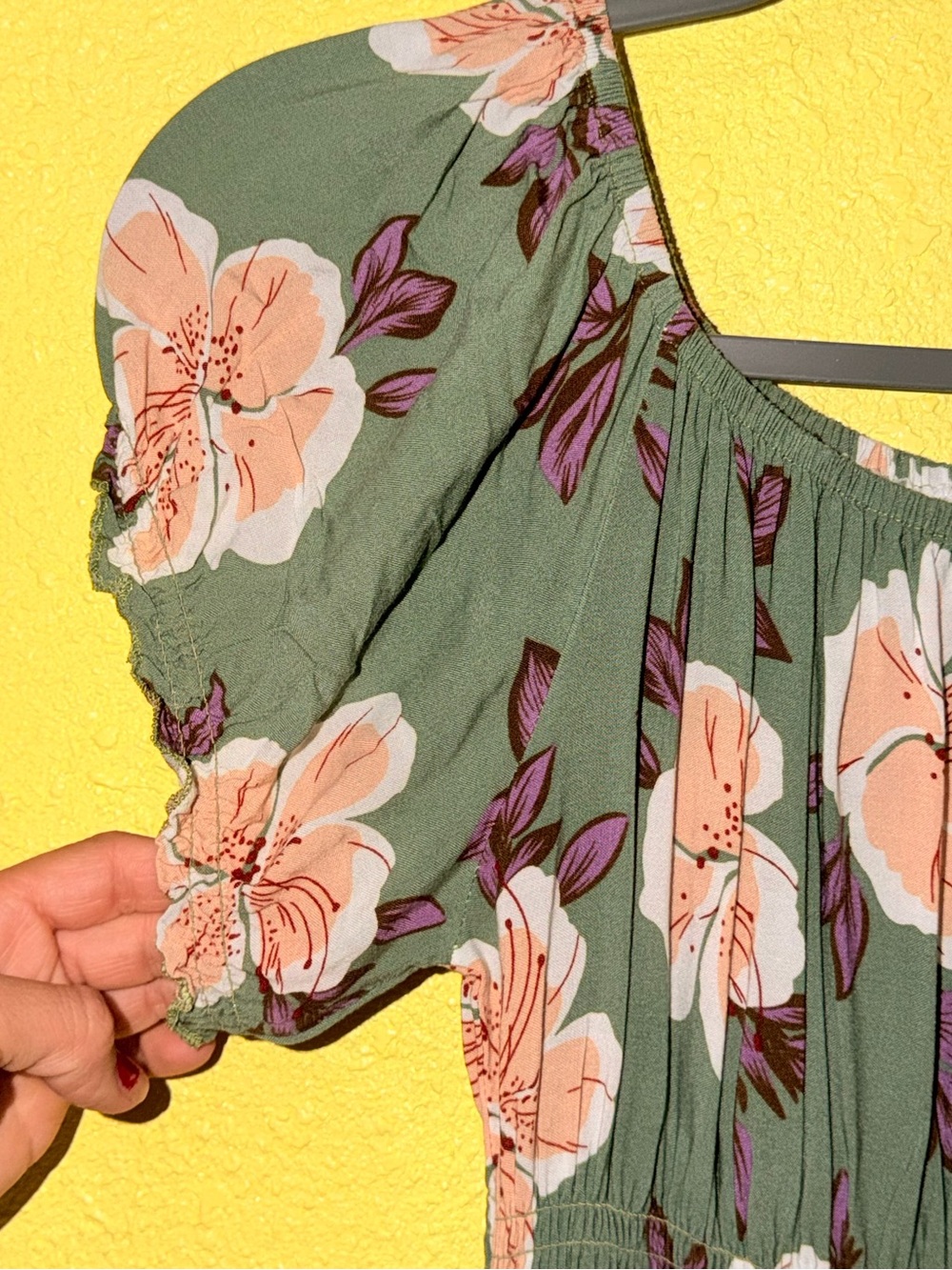 Olive Green Floral Maxi Dress with Puff Sleeves - Picture 8 of 11